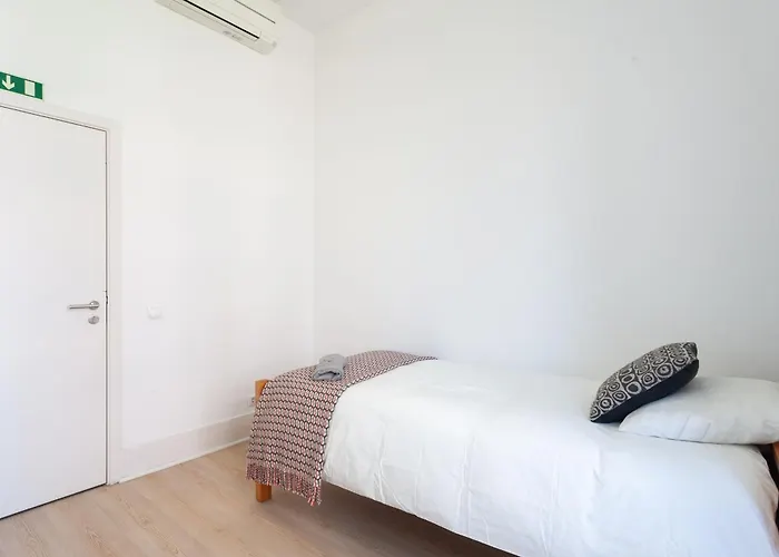 Avenida Liberdade Πανσιόν *